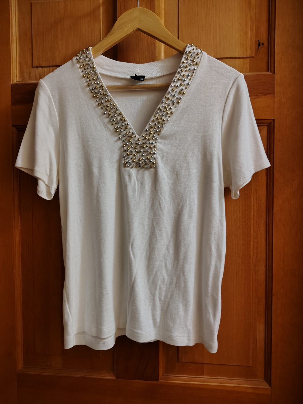 Beaded Short Sleeve Too